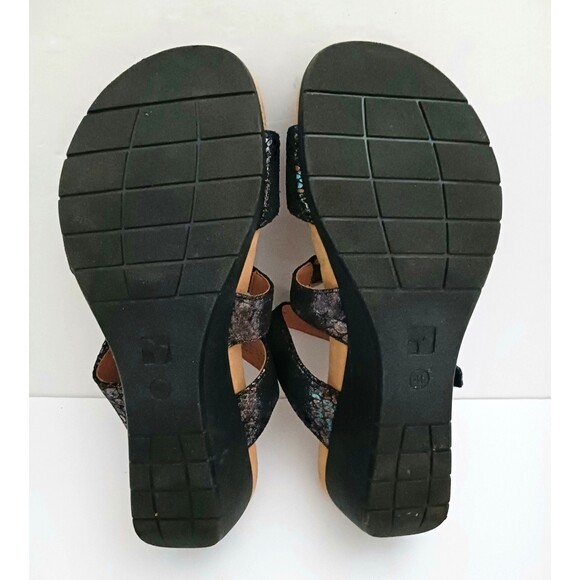 NEW Revere Sofia Blk Metallic Python Strappy Comfort Wedge Sandals US 10M - Picture 10 of 11